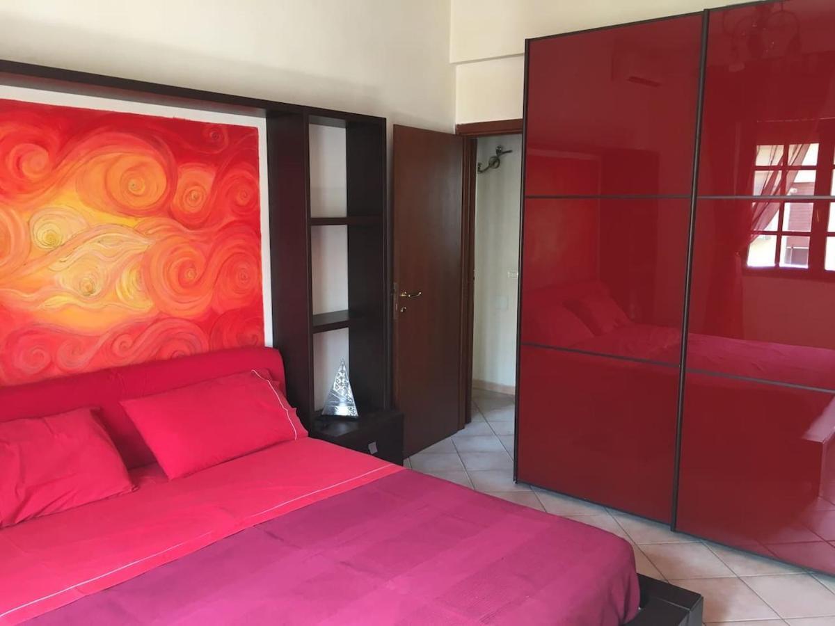 צ'יוויטווקיה Casa Delfino - Appartamento Centro Storico A Due Passi Dalla Spiaggia & Mare, Porto & Ferrovia מראה חיצוני תמונה